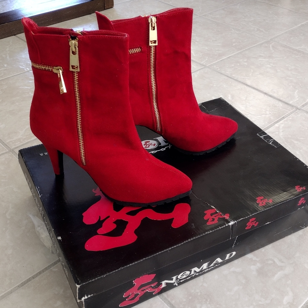 Bellini Red Suede Pointed-Toe Ankle Boots with Gold Zips